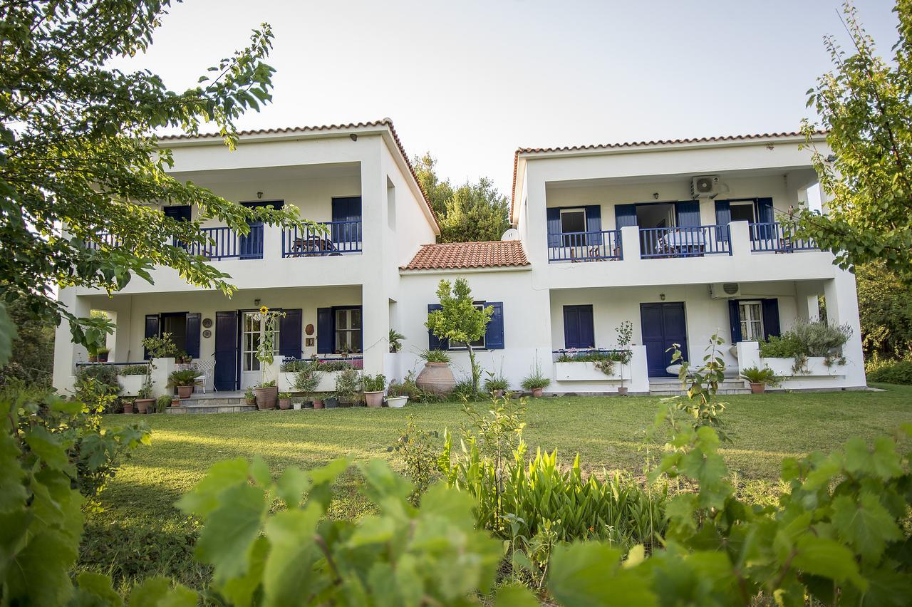 Eressos Ilios Apartments Скала-Ересу Екстер'єр фото